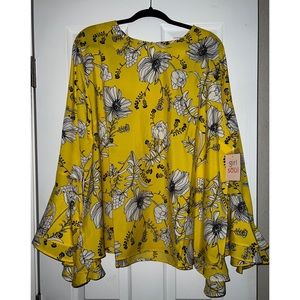 3x Bell Sleeve Blouse